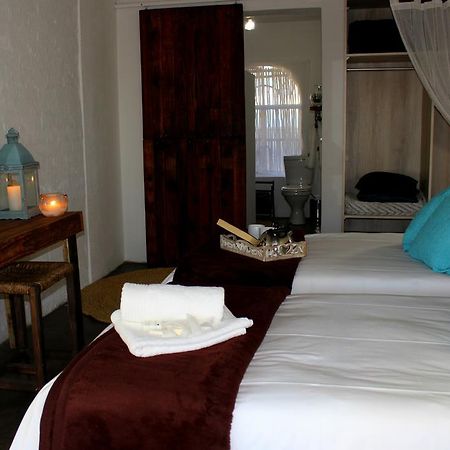 Waterfall Guesthouse Рюстенбург Экстерьер фото